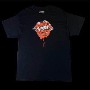 Rare breed lips graphic short sleeve shirt